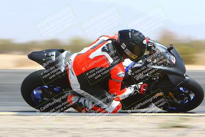 media/Apr-10-2022-SoCal Trackdays (Sun) [[f104b12566]]/Turn 3 Inside (1150am)/